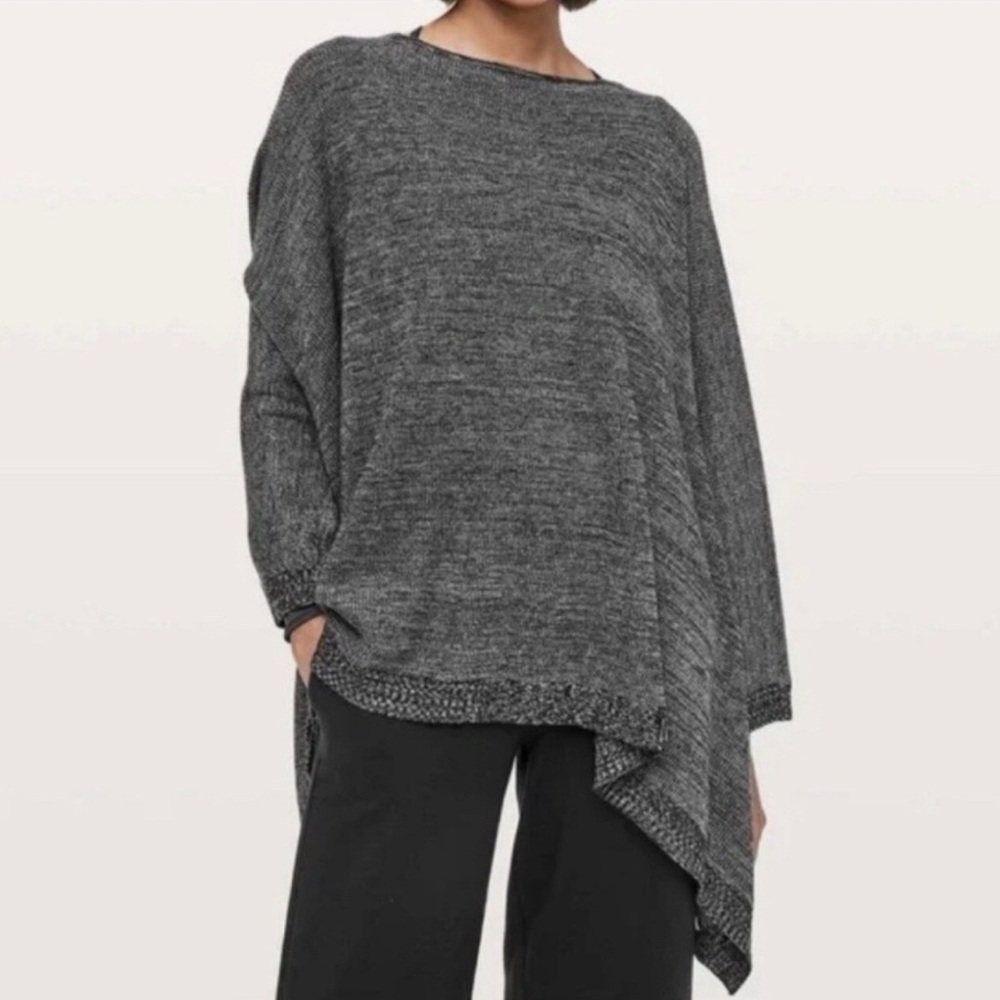 🩶Lululemon Gray Speckled Oversized Poncho